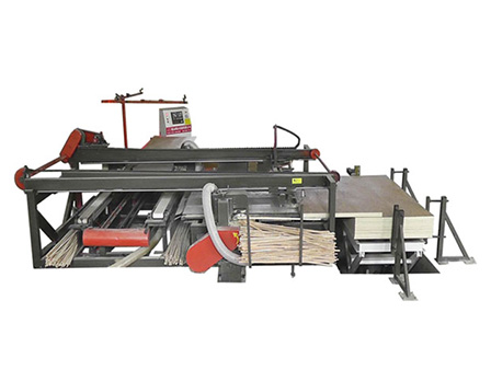 Automatic edge sawing machine for ecological board