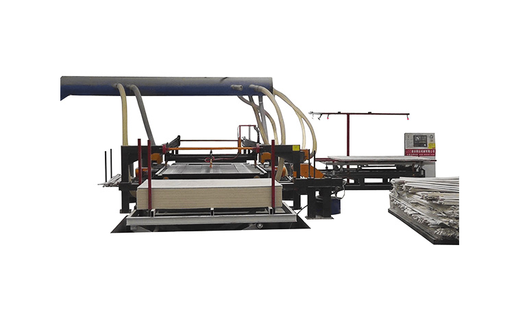 Automatic edge sawing machine for magnesium oxide board / glass magnesium plate
