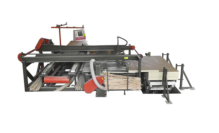 Automatic edge sawing machine for ecological board