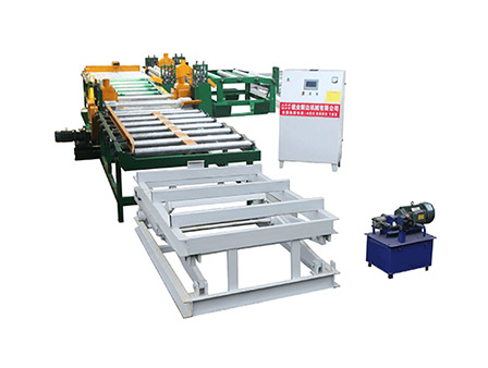 Roller automatic sawing machine